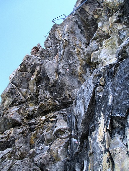 Foto: Andreas Koller / Klettersteigtour / Senda ferrada Piz Mitgel (3159m) / 18.09.2014 01:44:35