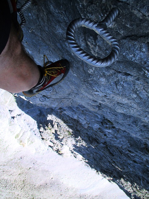 Foto: Andreas Koller / Klettersteigtour / Senda ferrada Piz Mitgel (3159m) / Headwall / 18.09.2014 01:43:41