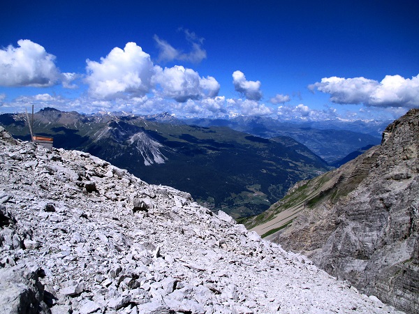 Foto: Andreas Koller / Klettersteigtour / Senda ferrada Piz Mitgel (3159m) / 18.09.2014 01:40:25