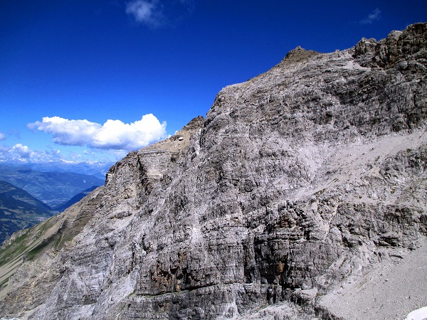 Foto: Andreas Koller / Klettersteigtour / Senda ferrada Piz Mitgel (3159m) / 18.09.2014 01:40:18