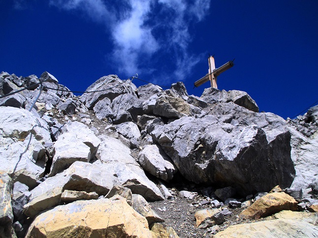 Foto: Andreas Koller / Klettersteigtour / Senda ferrada Piz Mitgel (3159m) / 18.09.2014 01:34:13