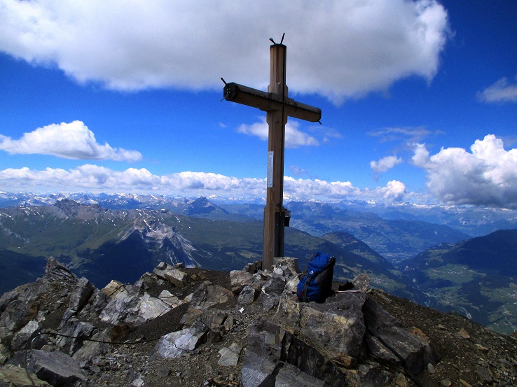 Foto: Andreas Koller / Klettersteigtour / Senda ferrada Piz Mitgel (3159m) / 18.09.2014 01:27:47