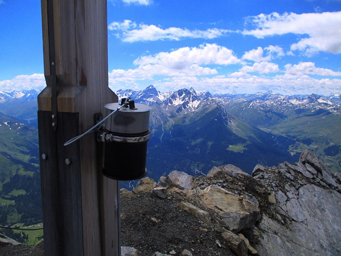 Foto: Andreas Koller / Klettersteigtour / Senda ferrada Piz Mitgel (3159m) / 18.09.2014 01:27:29