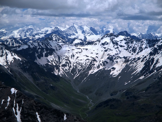 Foto: Andreas Koller / Klettersteigtour / Senda ferrada Piz Mitgel (3159m) / Bernina / 18.09.2014 01:27:21