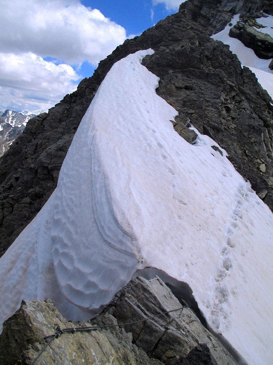 Foto: Andreas Koller / Klettersteigtour / Senda ferrada Piz Mitgel (3159m) / 18.09.2014 01:23:47