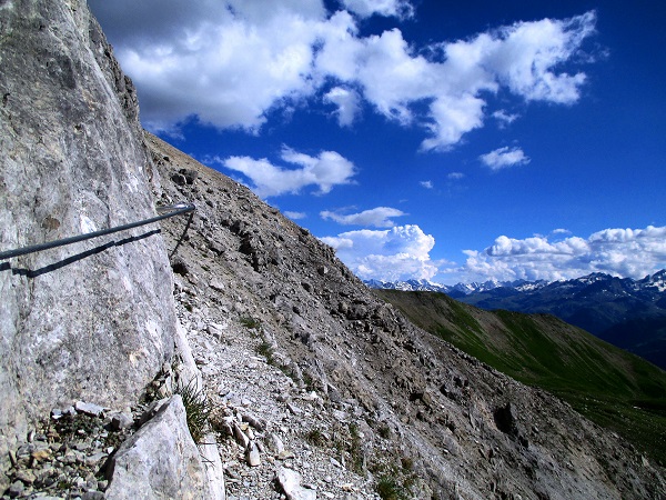 Foto: Andreas Koller / Klettersteigtour / Senda ferrada Piz Mitgel (3159m) / 18.09.2014 01:19:36