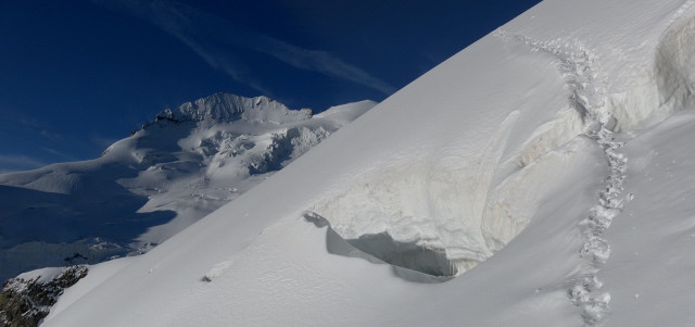Foto: Wolfgang Lauschensky / Wandertour / Roche Faurio 3730m und Pointe Xavier Blanc 3677m / Randspalte und Barre des Ecrins / 20.09.2014 13:43:41