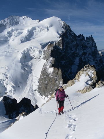 Foto: Wolfgang Lauschensky / Wandertour / Roche Faurio 3730m und Pointe Xavier Blanc 3677m / am Südgrat vor Barre des Ecrins und Dom de Neige / 20.09.2014 13:43:14