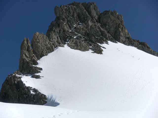 Foto: Wolfgang Lauschensky / Wandertour / Roche Faurio 3730m und Pointe Xavier Blanc 3677m / Pointe Xavier Blanc, die mittige Rinne wird angestiegen / 20.09.2014 13:42:23