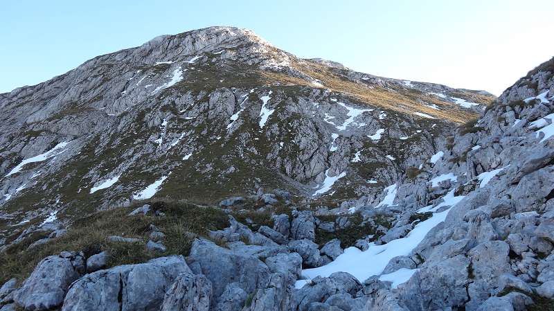 Foto: Datzi / Wandertour / Rundtour über das Weittal zum Hochwart (Biwak) - Abstieg über die Hochalm und Stadurzrinne (Antengraben) / Der Hochwart beim direkten Anstieg über den Westhang / 01.10.2014 21:06:47