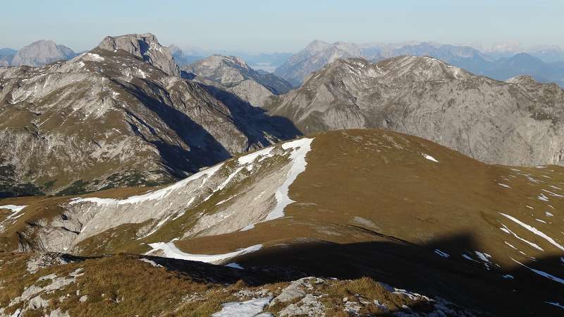 Foto: Datzi / Wandertour / Rundtour über das Weittal zum Hochwart (Biwak) - Abstieg über die Hochalm und Stadurzrinne (Antengraben) / Beim Abstieg zum Karlstein. Zum Karlstein ein kurzer Anstieg / 01.10.2014 21:08:12