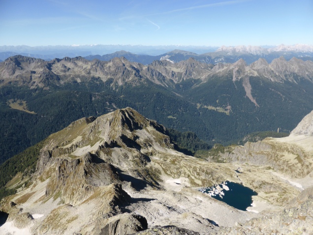 Foto: Manfred Karl / Klettersteigtour / Cima d´Asta, 2847 m, Via ferrata Giulio Gabrielli und Canalone Sud / Lago del Bus / 30.09.2014 20:31:42