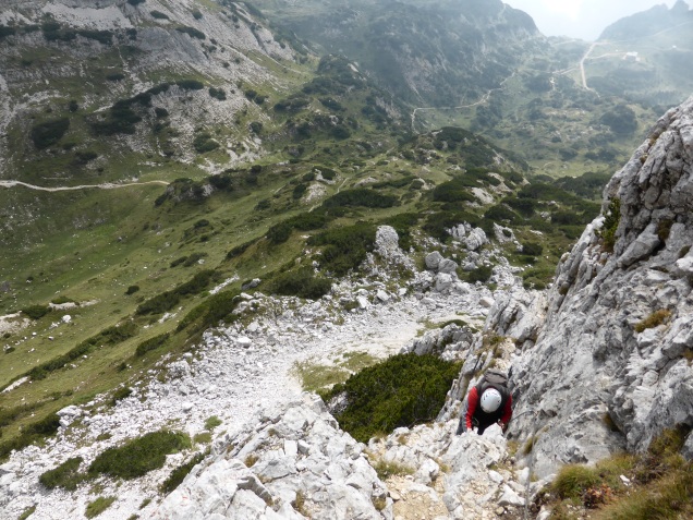 Foto: Manfred Karl / Klettersteigtour / Via ferrata Carlo Campalani auf die Cima Carega, 2259 m / 01.10.2014 20:20:22