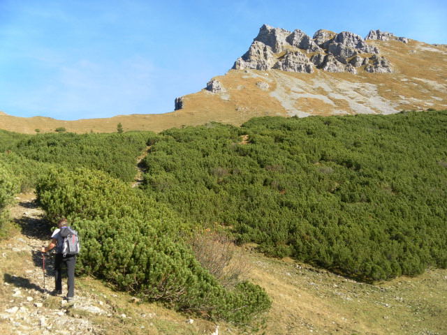 Foto: Wolfgang Lauschensky / Wandertour / Gumpenspitze und Gamsjoch aus dem Laliderertal / Umgehung des Latschengürtels / 21.10.2014 18:44:56