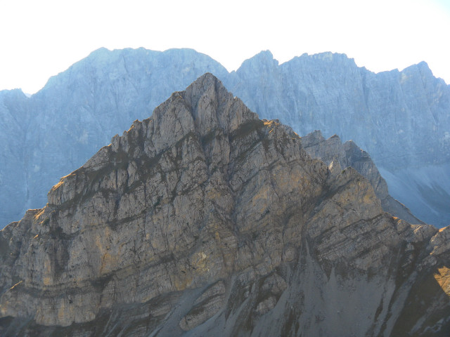 Foto: Wolfgang Lauschensky / Wandertour / Gumpenspitze und Gamsjoch aus dem Laliderertal / Gumpenspitze Nordwand / 21.10.2014 18:43:16