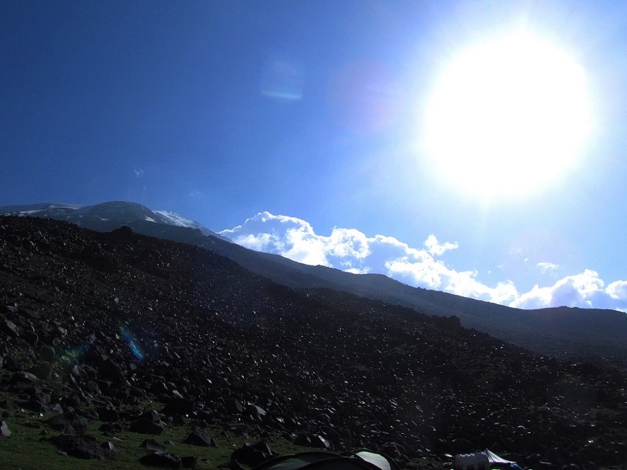 Foto: Andreas Koller / Wandertour / Ararat (5137m) / 23.10.2014 02:13:21