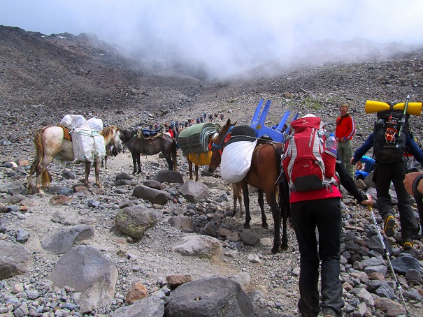 Foto: Andreas Koller / Wandertour / Ararat (5137m) / 23.10.2014 02:08:28