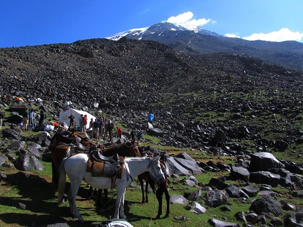 Foto: Andreas Koller / Wandertour / Ararat (5137m) / 23.10.2014 01:51:35