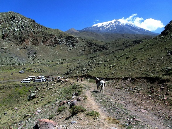 Foto: Andreas Koller / Wandertour / Ararat (5137m) / Zurück am Ausgangspunkt nahe Cevirme / 23.10.2014 01:48:39