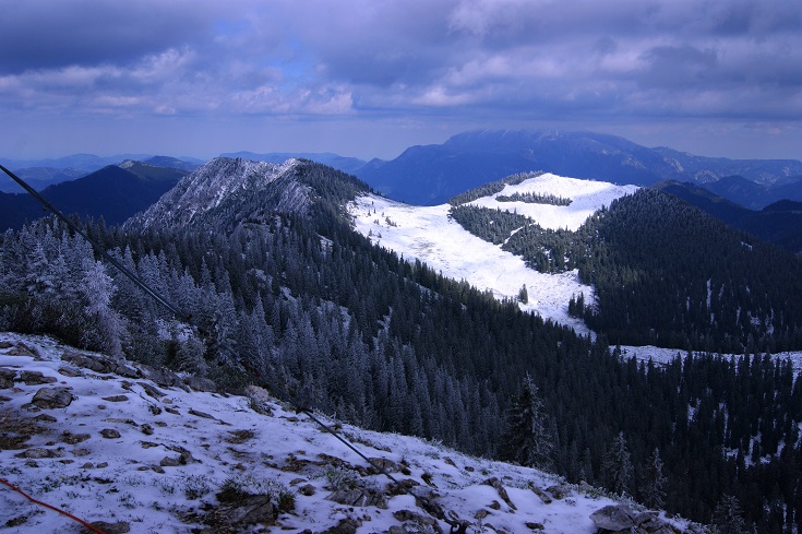 Foto: Andreas Koller / Wandertour / Gippel und Gippelmauer von Süden (1669m) / 24.11.2014 01:29:22