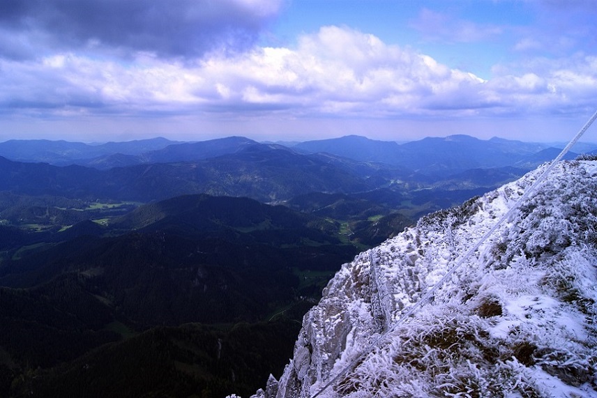 Foto: Andreas Koller / Wandertour / Gippel und Gippelmauer von Süden (1669m) / 24.11.2014 01:29:15