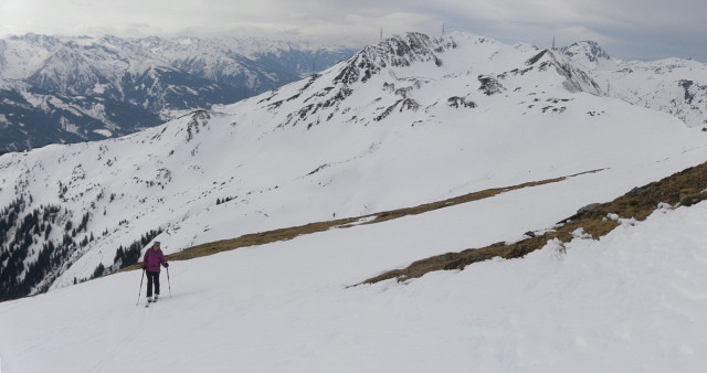 Foto: Wolfgang Lauschensky / Skitour / Hochkogel 2249m von Hochprack / Westblick zu Bärensteigkogel, Manlitzkogel und Geißstein / 22.02.2015 20:34:15