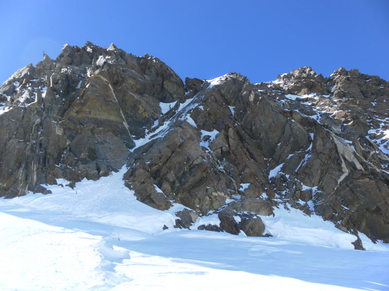 Foto: Wolfgang Lauschensky / Skitour / Dufourspitze 4634m / Nordcouloir aus dem Silbersattel / 27.04.2015 13:11:25