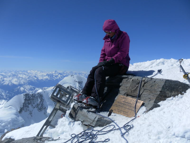 Foto: Wolfgang Lauschensky / Skitour / Dufourspitze 4634m / Dufourspitze / 27.04.2015 13:10:36