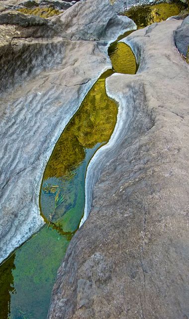 Foto: Walter Ruttinger / Wandertour / Masca Schlucht ***** / Meist wenig Wasser- tosendes Wildwasser nach Starkregen / 19.06.2015 12:14:18