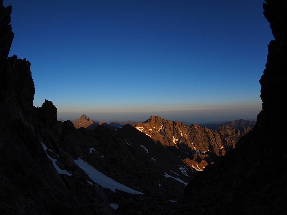 Foto: Datzi / Wandertour / In 17 Tage Korsika entdecken (Tour 3) Rundtour über den Lac Du Cinto auf den Monte Cinto zum Paglia Orba und Abstieg auf einen einsamen Weg / 01.08.2015 20:31:44