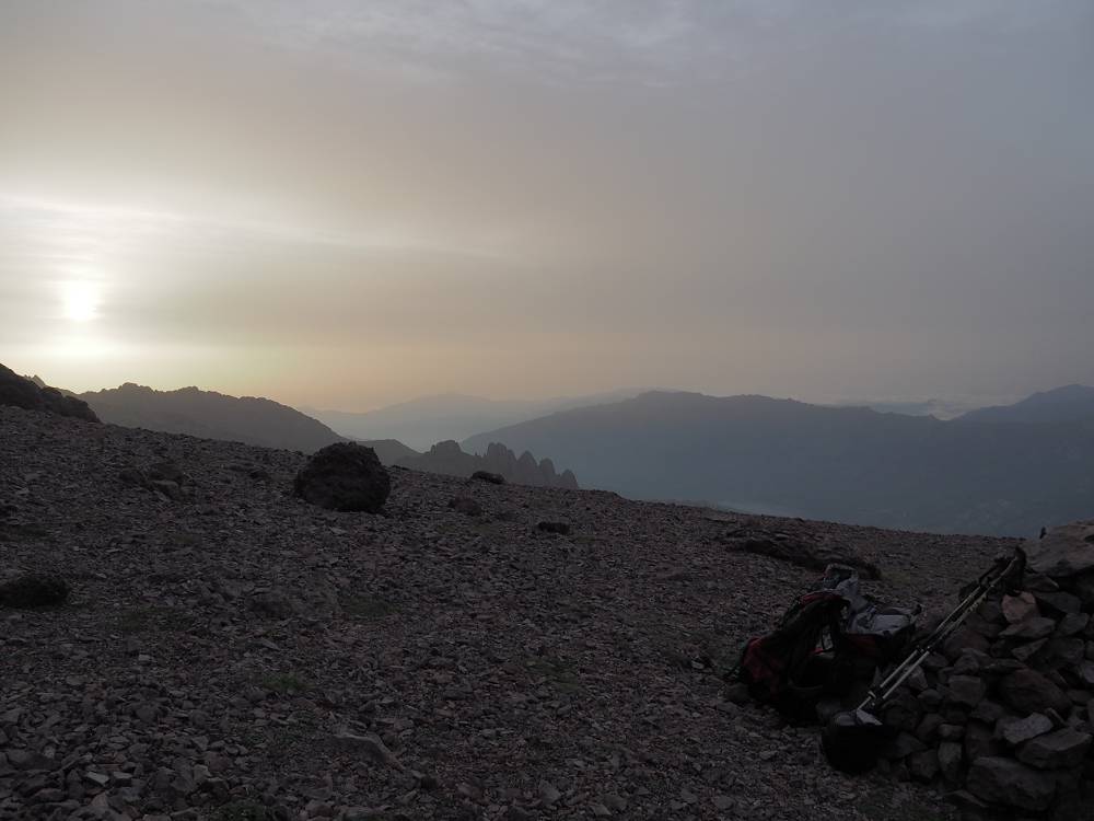 Foto: Datzi / Wandertour / In 17 Tage Korsika entdecken (Tour 3) Rundtour über den Lac Du Cinto auf den Monte Cinto zum Paglia Orba und Abstieg auf einen einsamen Weg / 01.08.2015 20:40:09