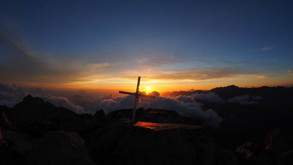 Foto: Datzi / Wandertour / In 17 Tage Korsika entdecken (Tour 4) Rundtour über den Monte D Oro (2389m) / Der Sonnenuntergang am Monte D Oro / 03.08.2015 19:05:51