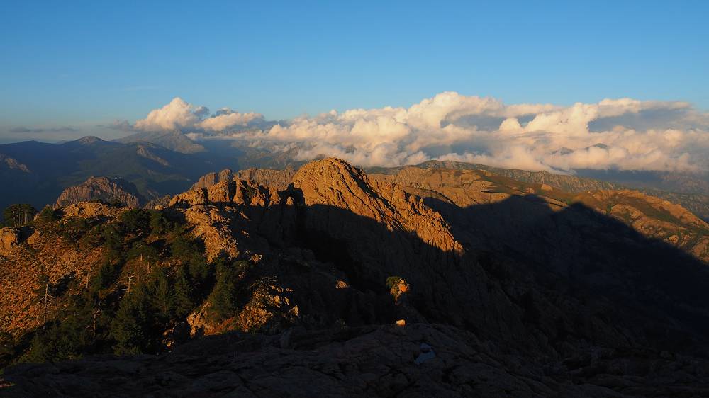 Foto: Datzi / Wandertour / In 17 Tage Korsika entdecken (Tour 5) Rundtour zum Capo D Ortu (1294m) und Capu Di U Vitullu (1331m) / Traum Fernsicht / 03.08.2015 21:40:20