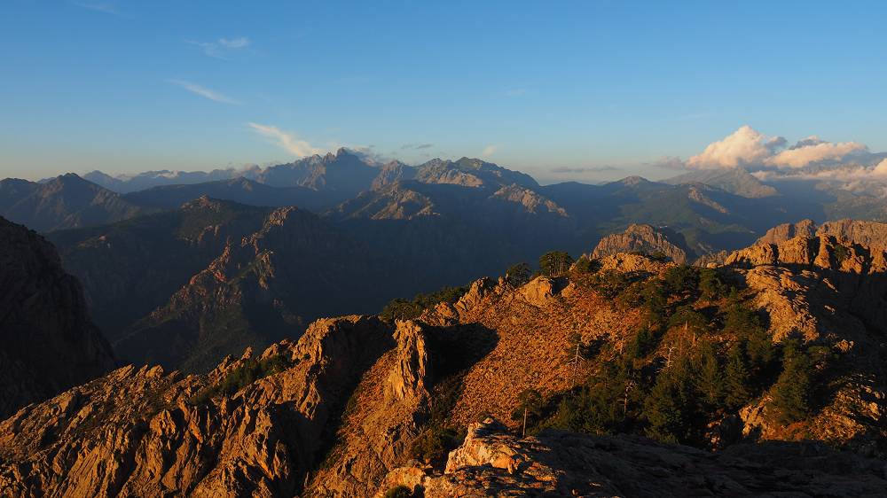 Foto: Datzi / Wandertour / In 17 Tage Korsika entdecken (Tour 5) Rundtour zum Capo D Ortu (1294m) und Capu Di U Vitullu (1331m) / Traum Fernsicht / 03.08.2015 21:40:27