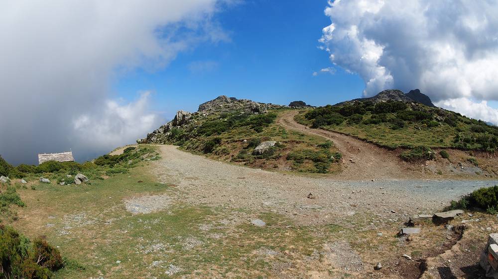 Foto: Datzi / Wandertour / In 17 Tagen Korsika entdecken (Tour 7) Wandertour zum Cima Di E Follicie (1322m) / 04.08.2015 17:33:56