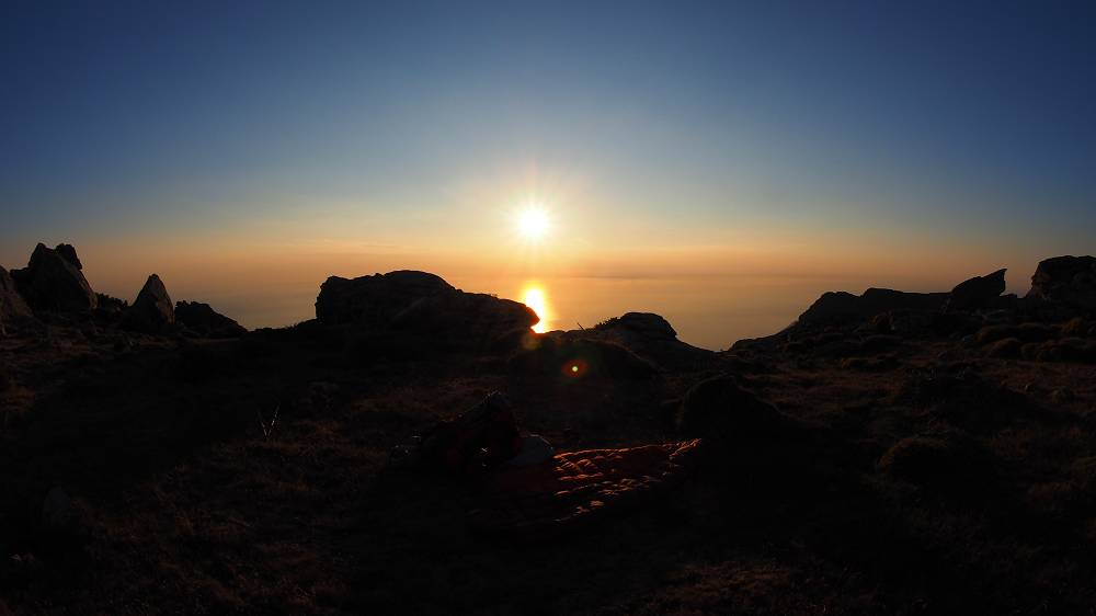 Foto: Datzi / Wandertour / In 17 Tagen Korsika entdecken (Tour 7) Wandertour zum Cima Di E Follicie (1322m) / Der Sonnenaufgang / 04.08.2015 17:38:55