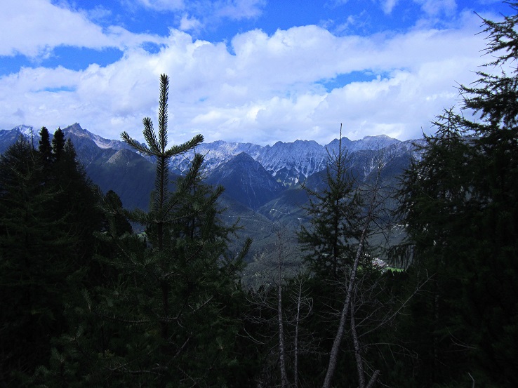 Foto: Andreas Koller / Wandertour / Über Imst auf den Tschirgant (2370m) / 06.08.2015 23:21:17