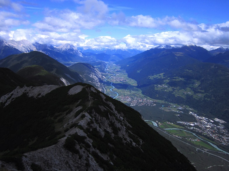Foto: Andreas Koller / Wandertour / Über Imst auf den Tschirgant (2370m) / 06.08.2015 23:17:47