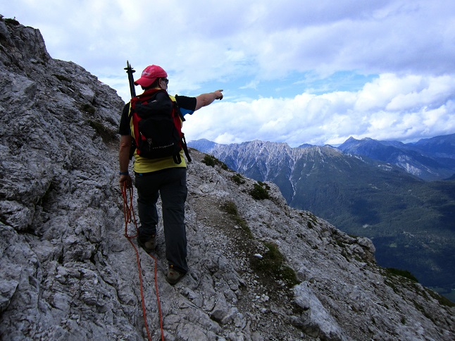 Foto: Andreas Koller / Wandertour / Über Imst auf den Tschirgant (2370m) / 06.08.2015 23:15:54