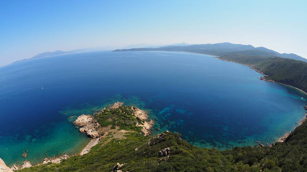 Foto: Datzi / Wandertour / Wanderung über eine Halbinsel zu einem Badestrand / Die Aussichtsplattform am Wehrturm (Ist das nicht eine Aussicht) / 10.08.2015 15:37:27