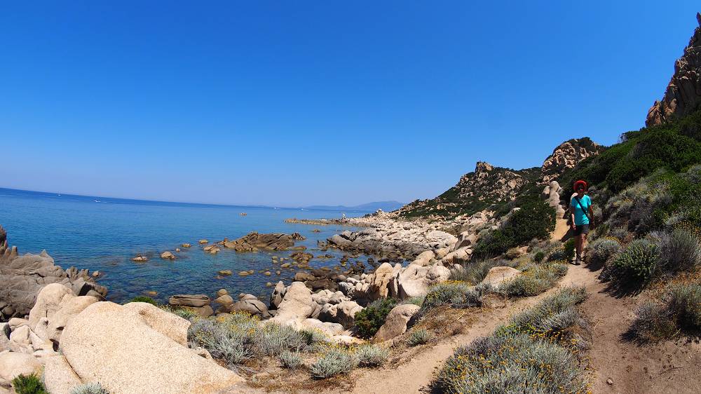 Foto: Datzi / Wandertour / Wanderung über eine Halbinsel zu einem Badestrand / Kurz vor dem Badestrand / 10.08.2015 15:40:23