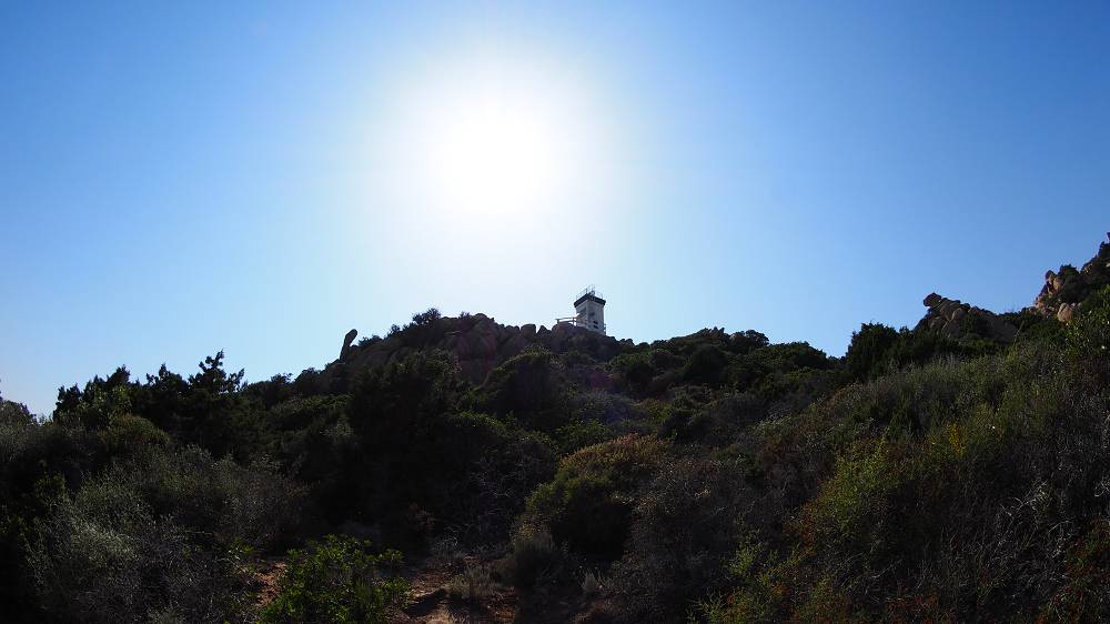 Foto: Datzi / Wandertour / Wanderung über eine Halbinsel zu einem Badestrand / Der Leuchtturm / 10.08.2015 15:44:52