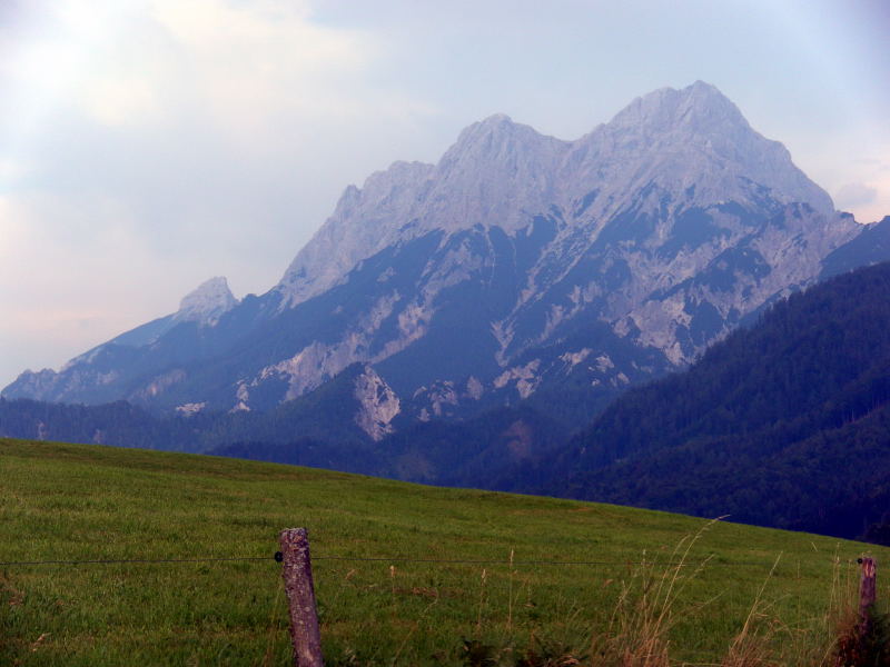 Foto: Wolfgang Lauschensky / Wandertour / Kleiner Buchstein 1990m Normalanstieg / Kleiner Buchstein links unter St. Gallenerspitze und Großem Buchstein / 15.08.2015 12:41:08