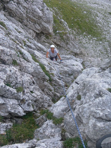 Foto: Wolfgang Lauschensky / Wandertour / Kleiner Buchstein 1990m Normalanstieg / Einstiegsrampe von oben / 15.08.2015 12:39:29