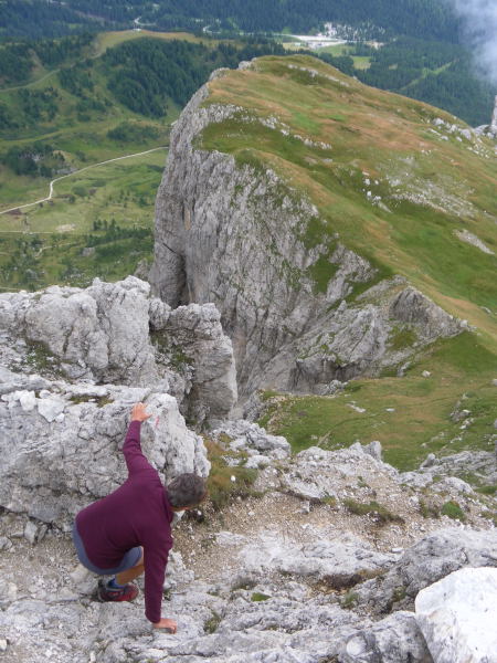 Foto: Wolfgang Lauschensky / Wandertour / Cima Coldai 2403m / Gipfelabstieg am Anstiegsweg / 27.08.2015 14:29:32