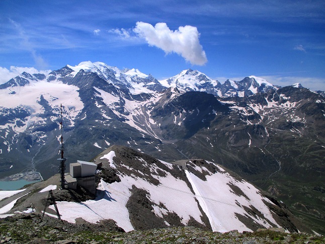 Foto: Andreas Koller / Wandertour / Panoramatour auf den Piz Lagalb (2959m) / Am Gipfel mit Bernina-Sicht / 05.09.2015 18:01:28