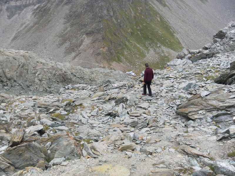 Foto: Wolfgang Lauschensky / Wandertour / Monte delle Forbici 2910m / Abstieg zum Rifugio Carate / 20.09.2015 13:09:41