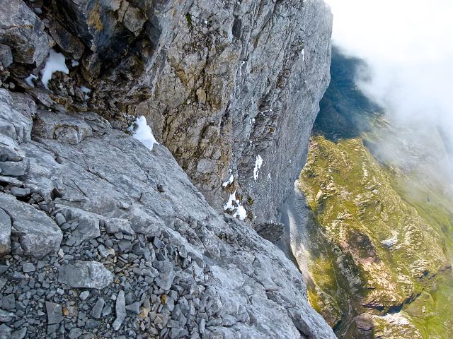 Foto: Walter Ruttinger / Wandertour / Hohe Warte/.at = Monte Coglians/.it Wanderweg / Blick Nähe Gipfelkreuz / 23.09.2015 15:03:51