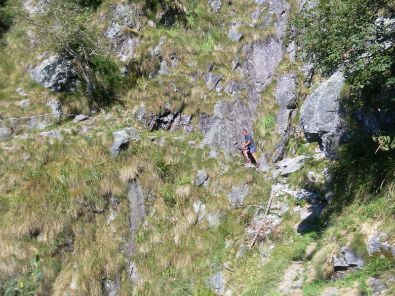 Foto: Wolfgang Lauschensky / Wandertour / Sassariente 1768m Runde von Monti della Motta / kurze gesicherte Schluchtquerung / 29.09.2015 23:55:00
