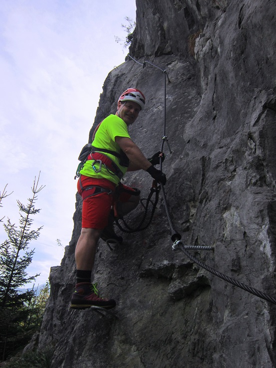 Foto: Andreas Koller / Klettersteigtour / Burgfels Klettersteig Strechau (835m) / 07.10.2015 01:25:56